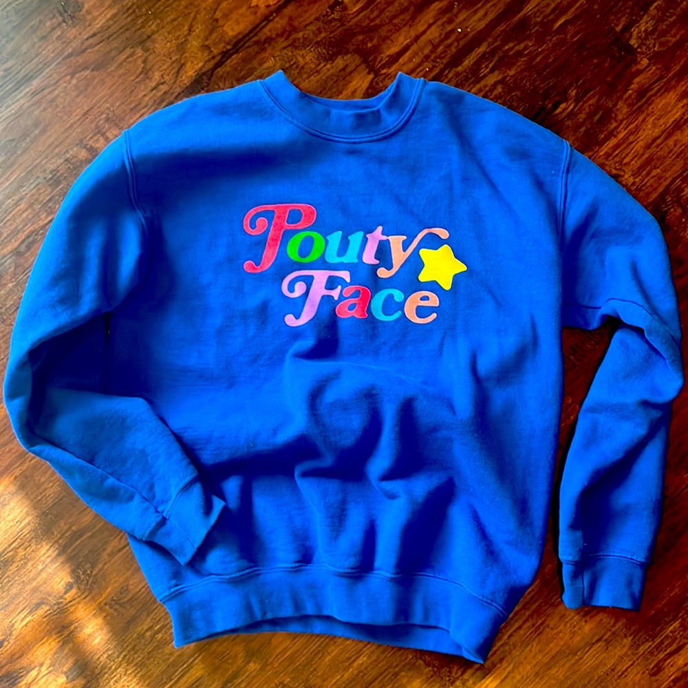 Addison Rae Pouty Face Blue Sweatshirt Girls Large